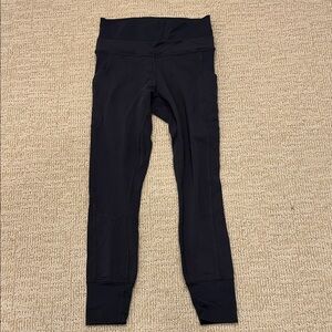 Lululemon Athletica Gray Leggings - size 6 with pockets